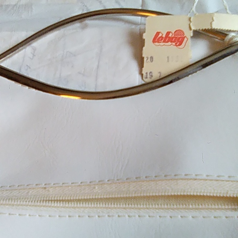 Ladies Handbag - Picture 7 of 9